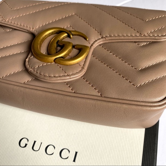 * 𝑺𝑶𝑳𝑫 * AUTHENTIC GUCCI GG Marmont matelassé leather super mini bag - Picture 3 of 13